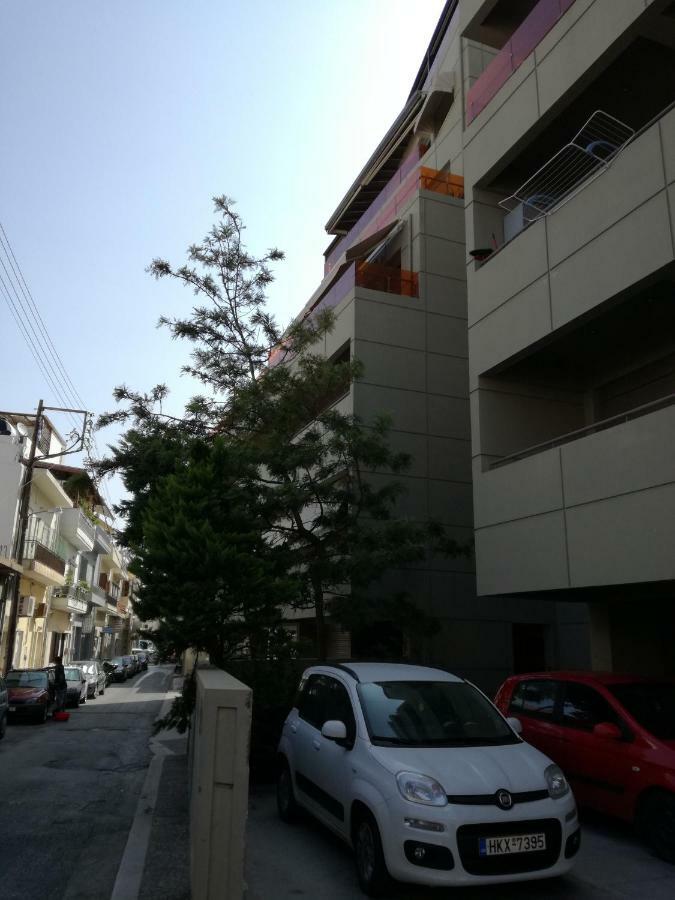 הרקליון Spacious And Modern Downtown Apartment מראה חיצוני תמונה